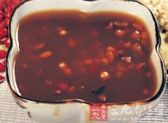 薏米红豆粥的功效与作用,薏米红豆粥的做法